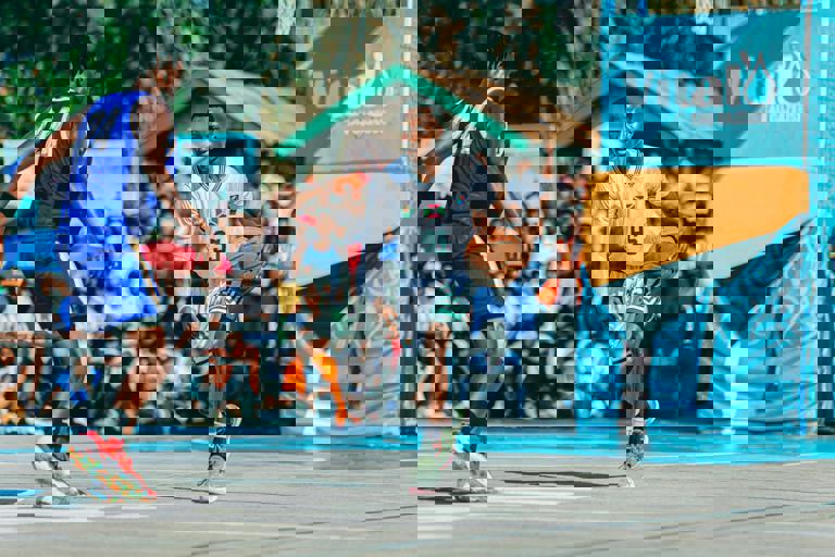 Veteranos del baloncesto organizan partido benéfico para recaudar fondos