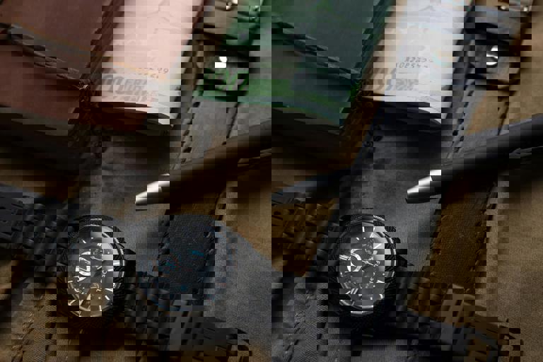 Yate de lujo sufre accidente y encuentran 1,5 millones de euros ocultos a bordo